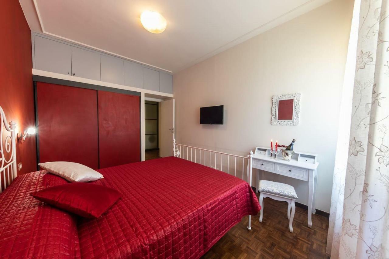 Downtown Bologna Apartment Екстер'єр фото