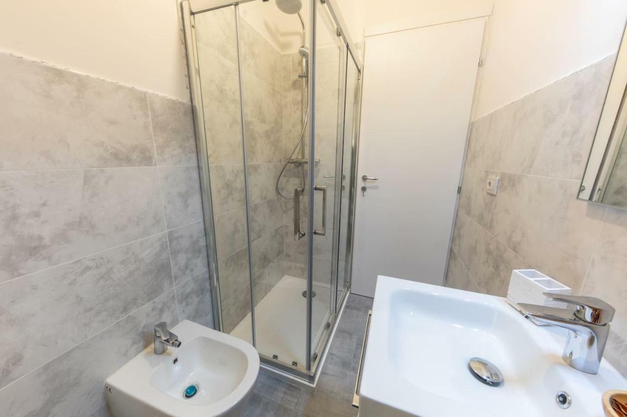 Downtown Bologna Apartment Екстер'єр фото