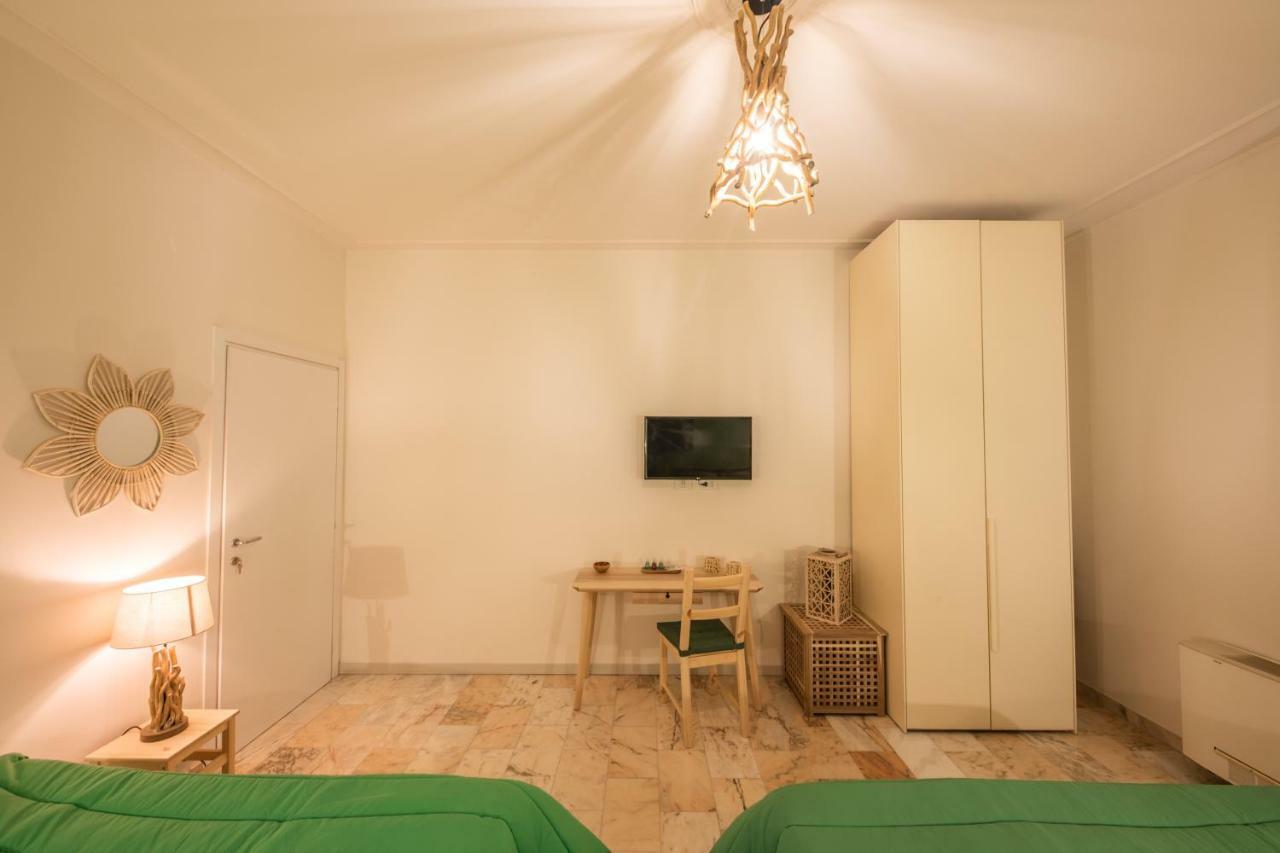 Downtown Bologna Apartment Екстер'єр фото